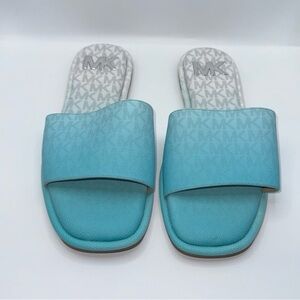 Michael Kors Size 9M Hayworth Ombre Ocean Blue Slides